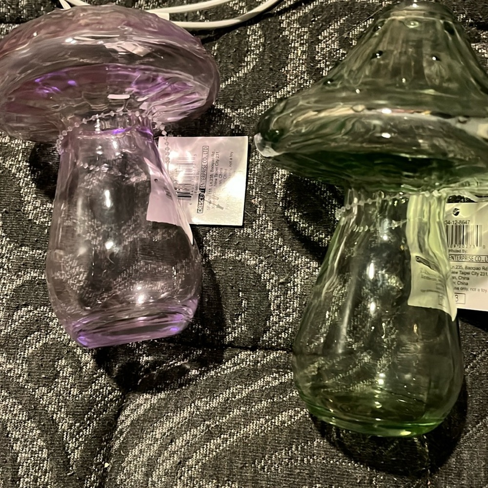 Mushrooms vase new